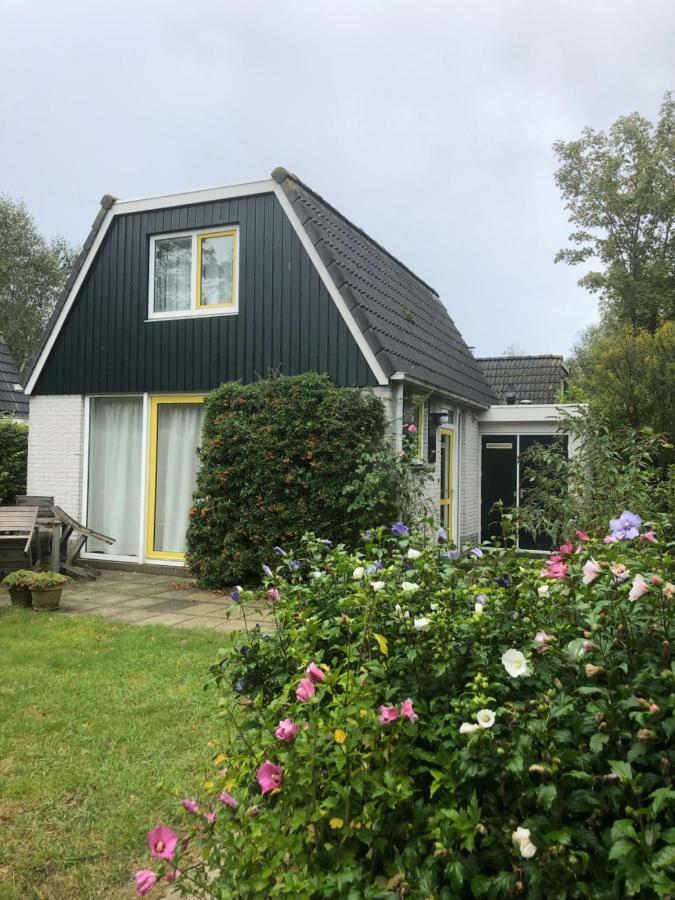 Bungalows – Bungalowpark Mooyeveld – Uniek gelegen in de duinen! Egmond-Binnen Kamer foto